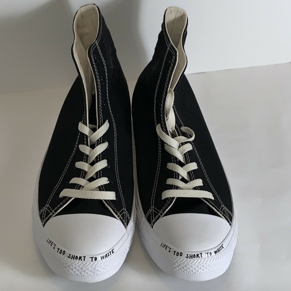 Unisex Converse Shoes - Picture 3 of 7